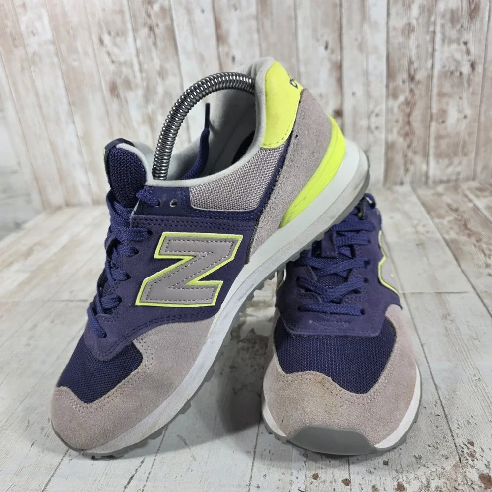 New Balance 574 Womens Purple Grey Neon Yellow Sneakers WL574SOU Size 9